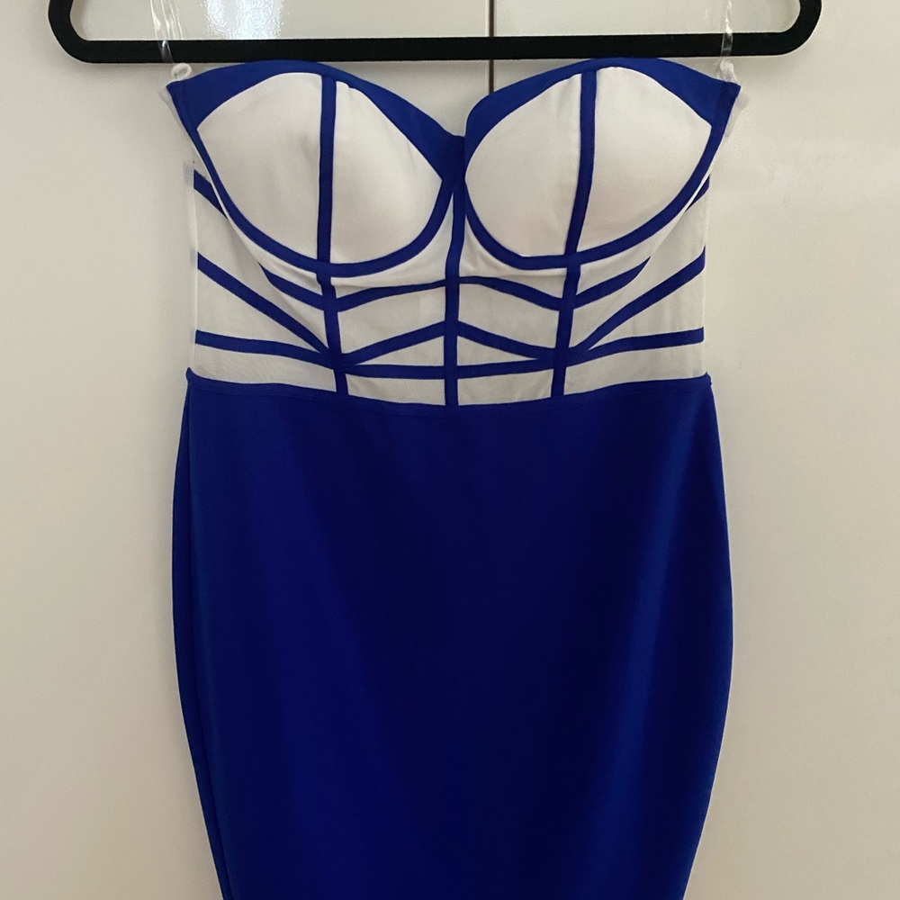 Fashion Nova Body Hugging Midi Dress Large